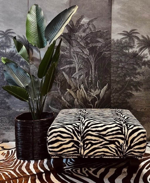 OTOMANO DE DUCHA CEBRA REPOSAPIÉS PUF PUF MESA DE CENTRO