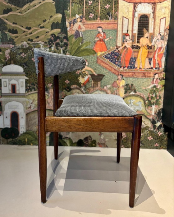 Image 1 of Ensemble de magnifiques chaises en corne de vache du milieu du siècle