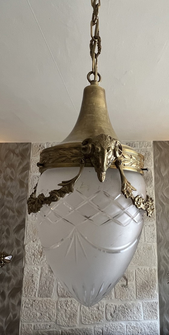 Image 1 of Lanterna da ingresso in stile Luigi XVI in ottone e bronzo con globo in cristallo tagliato
