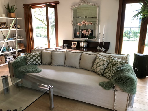 Divano in stile rustico