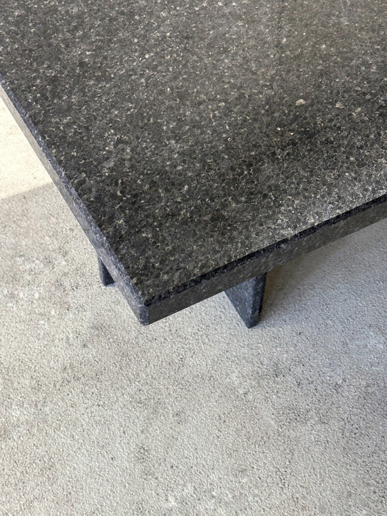 Image 1 of Vintage granieten / natuursteen salontafel 