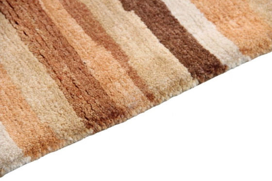 Modern Designer Hand-knotted Wool Rug New & Unused 200 x 142 cm, Rugs & carpets, Beige (photo 5 of 9)