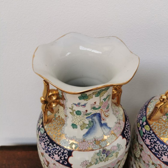 Image 1 of Set di 3 vasi orientali vintage, vasi a balaustra, porcellana Canton