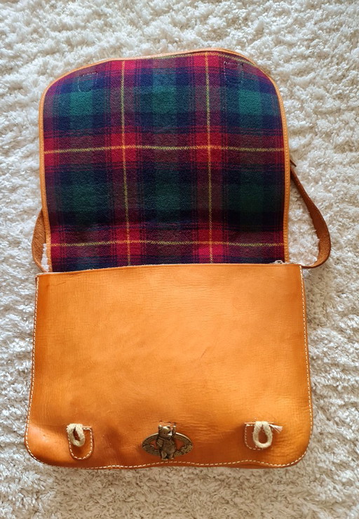 Bolso bandolera holgado de piel belga de Winnie the Pooh de Disney – schoudertassen, Leather (photo 2 of 18)