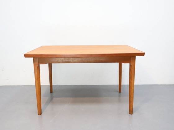 Image 1 of Tavolo da pranzo vintage in teak con gambe in rovere - allungabile