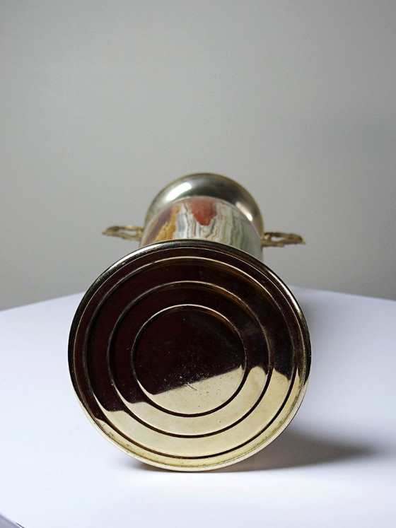 Image 1 of Grote decoratieve cassolette van onyx en verguld metaal, Italië, jaren 60-70.