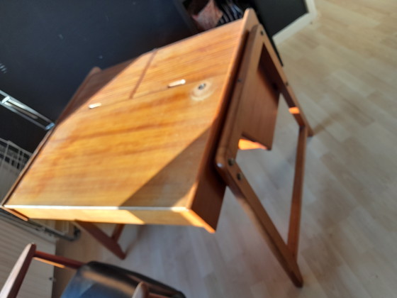 Image 1 of Scrivania Clausen e Maerus con sedia