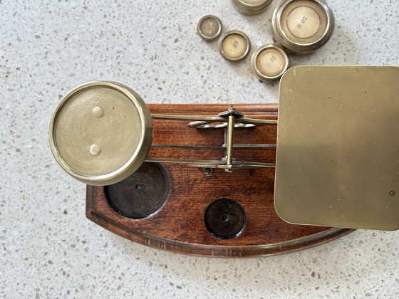 English Letter Balance with Weights – Decorative Objects, Wood, Brass (photo 7 of 7)