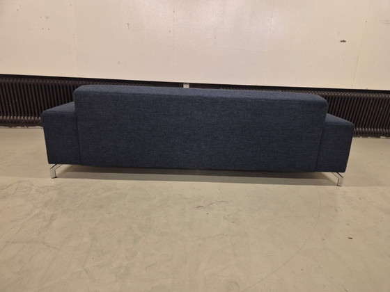 Image 1 of Montel Romero – 3-Sitzer-Sofa – Blau – Stoff – Hocker – Design