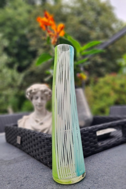 Vase en verre de Murano de Dino Martens pour Aureliano Toso, Murano, Italie.