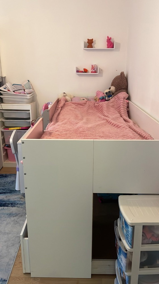 Image 1 of Children's bed