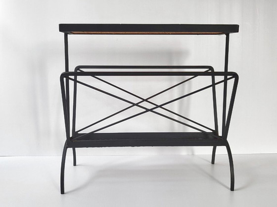 Image 1 of Tavolino laterale portariviste vintage anni '50 in ceramica e acciaio, anni '50, musica anni '50