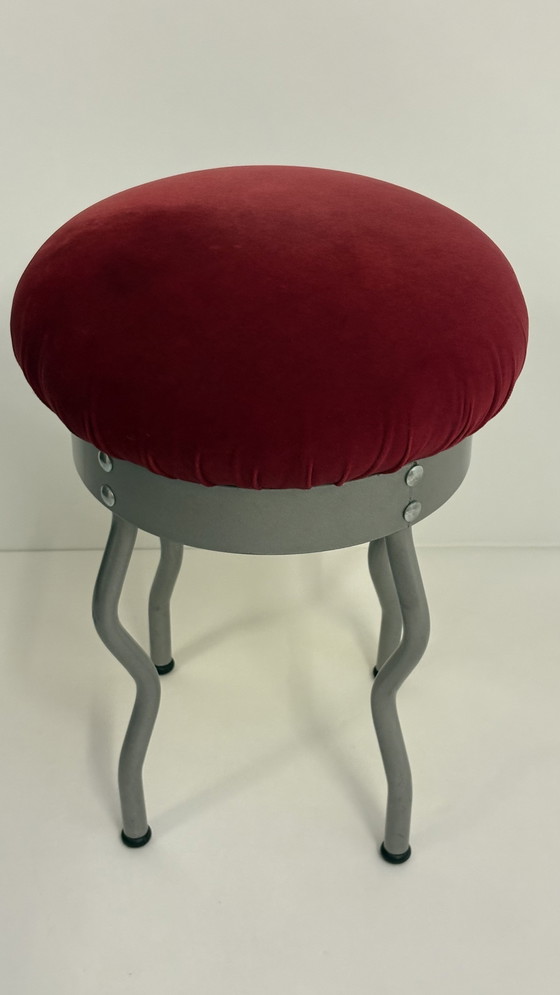 Image 1 of Sgabello di design vintage IKEA URI Memphis Style con gambe ondulate grigie Disegnato da Per Ivar Ledang 1995