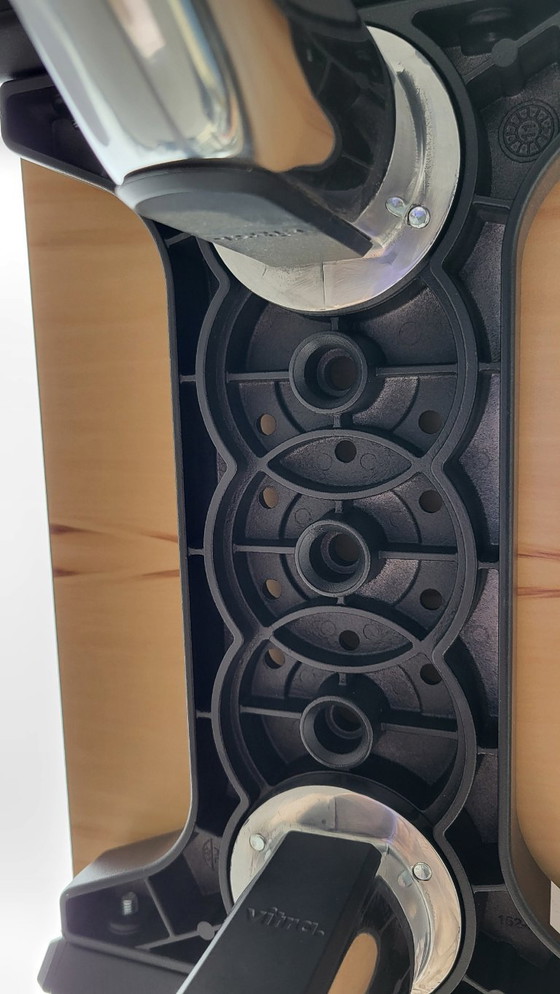 Image 1 of Scrivania "Nomos" di Norman Foster by Vitra