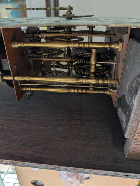 Image 1 of Reloj de pie frisón de principios del siglo XIX.