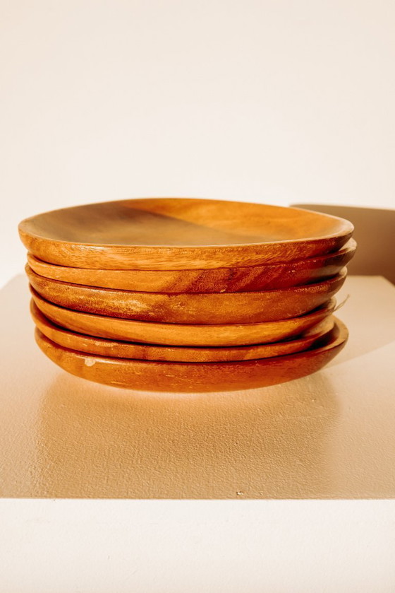 Image 1 of Assiettes à gâteaux vintage en bois, lot de 6