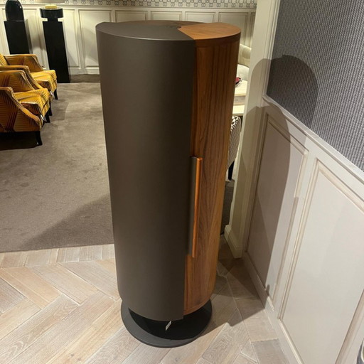 Giorgetti Ino Barkast