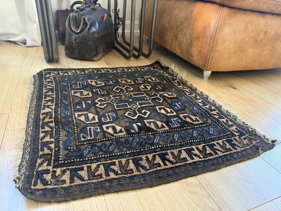 Image 1 of Antikes kaukasisches Textilobjekt (ca. 1900–1930), handgeknüpft | Wolle auf Wolle | 68 × 63 cm