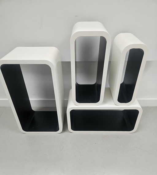 Space Age Wandkasten