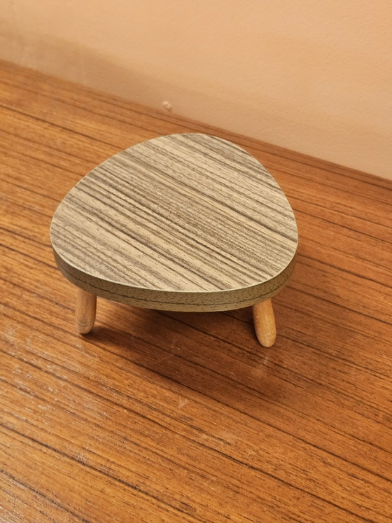 Image 1 of Mini Vintage Plantentafeltje Tafeltje Bijzettafeltje Tafel