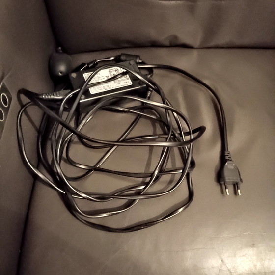 Image 1 of Relaxsessel, auffällig braun, extra klein