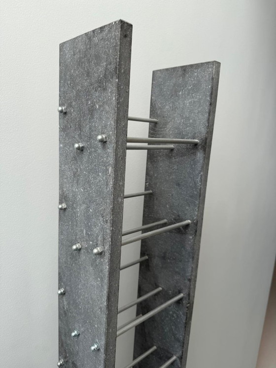 Image 1 of Porte-CD Pol Quadens utilisable comme bibliothèque