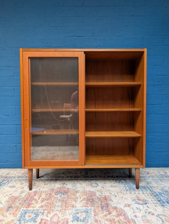 Image 1 of Vetrina vintage, design danese di Hundevad, anni '60