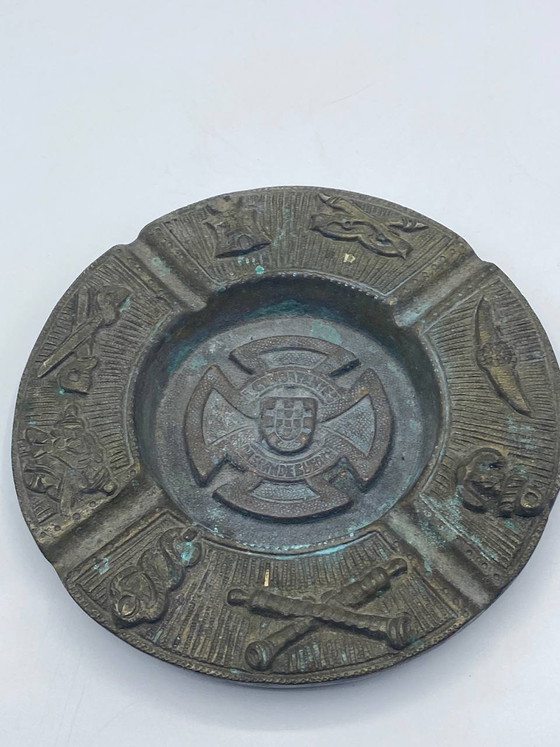Bronzen souvenir-asbak – Portugees heraldisch ontwerp, Kruis van de Orde van Christus – 20e eeuw (photo 2 of 4)