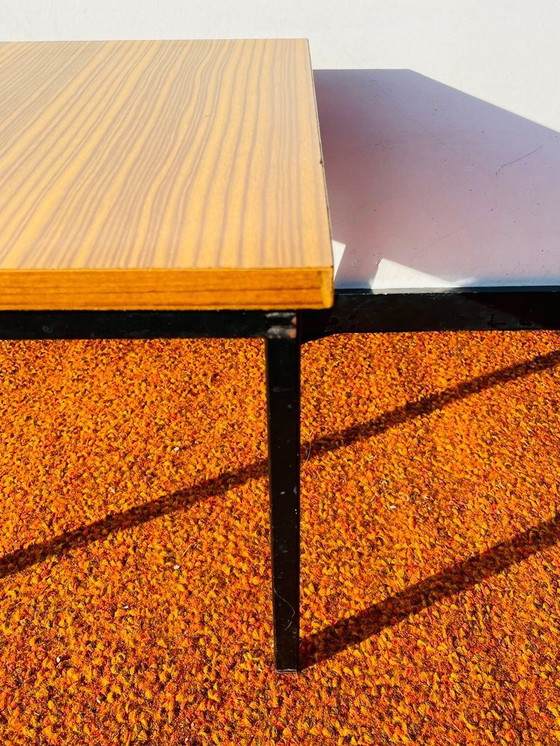 Image 1 of Coppia di tavolini impilabili di P. Guariche per MEUROP. Vintage anni '60/'70