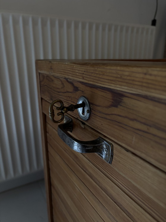 Image 1 of Roller shutter cabinet