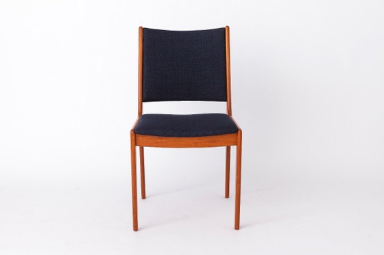 4 de 8 Chaises de salle à manger Johannes Andersen | Design danois en teck Mid-Century | Élégance vintage (photo 2 of 10)