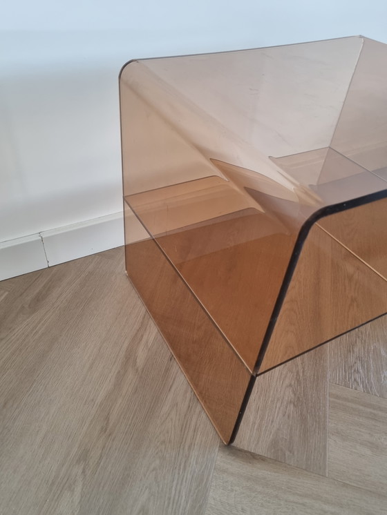 Image 1 of Tavolino vintage in plexiglass acrilico con vetro fumé