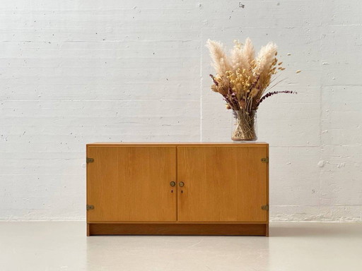 Eikenhouten dressoir van Børge Mogensen voor AB Karl Andersson & Söner, jaren 60
