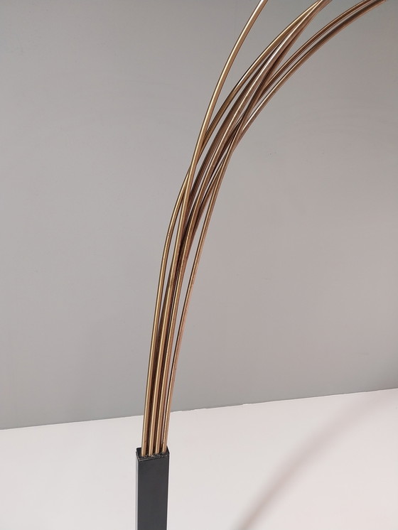 Image 1 of Imponente lampada ad arco italiana d'epoca con 7 bracci