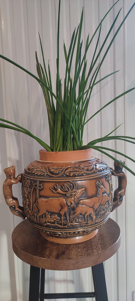 Image 1 of Pot en grès ancien West Germany Original Gerzit Gerz". Scènes de chasse .