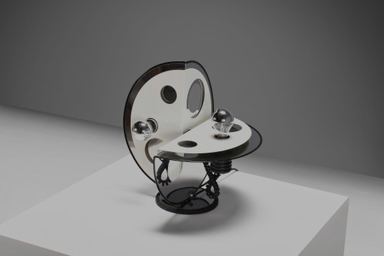 Image 1 of Lampe de table géométrique en métal et chrome, par Esperia, Italie, années 1970