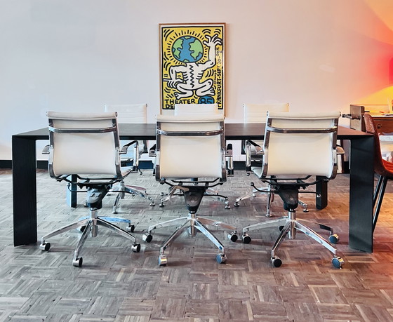 Image 1 of Designtisch – Livenzo Eindhoven | Massives Eichenholz | Einzigartiges Design