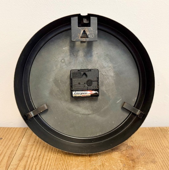 Image 1 of Reloj de pared industrial negro de Siemens, década de 1950.
