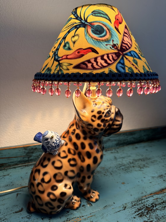 Image 1 of Lampada in ceramica fatta a mano con base a pantera / paralume in velluto