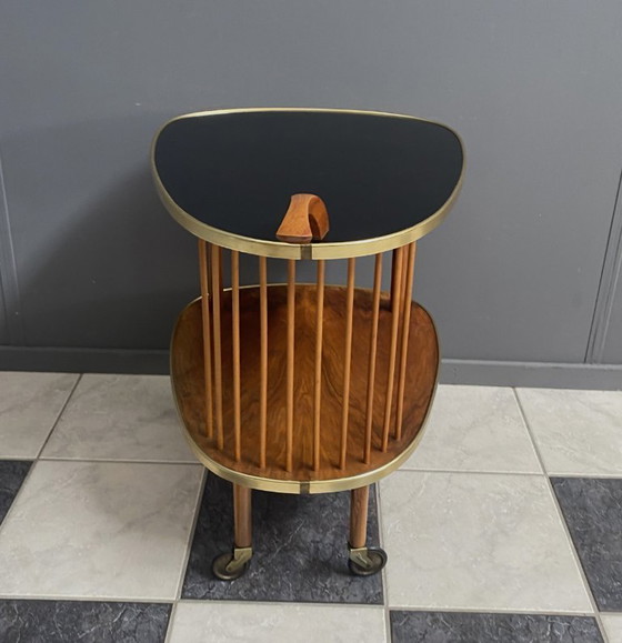 Image 1 of Carrello di servizio a forma di uovo, anni '60