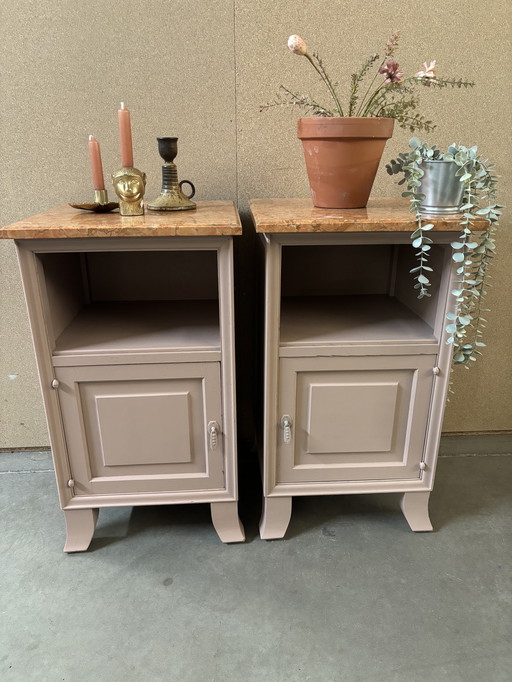 Brocante nachtkastjes 