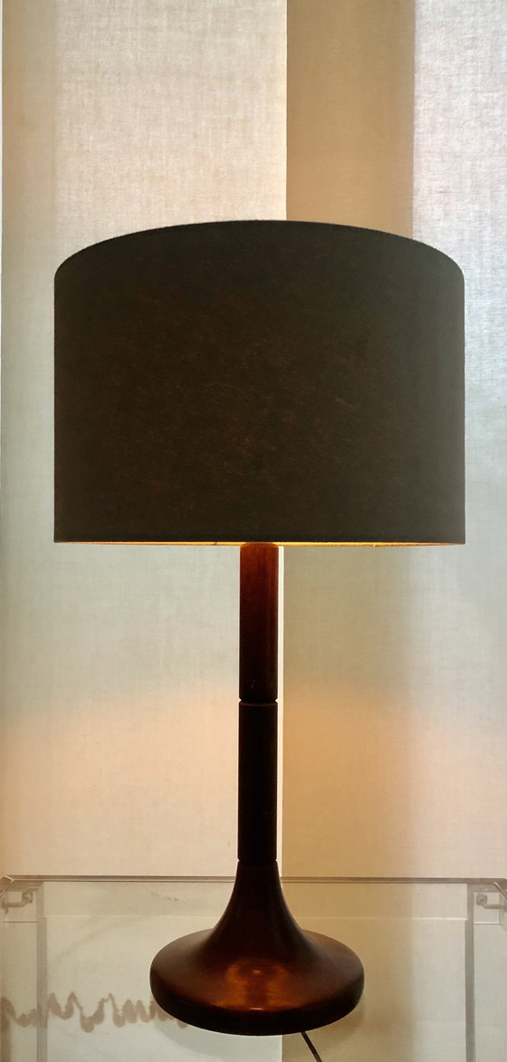 Image 1 of Deens Vintage Design Dyrlund Teakhout Tafellamp