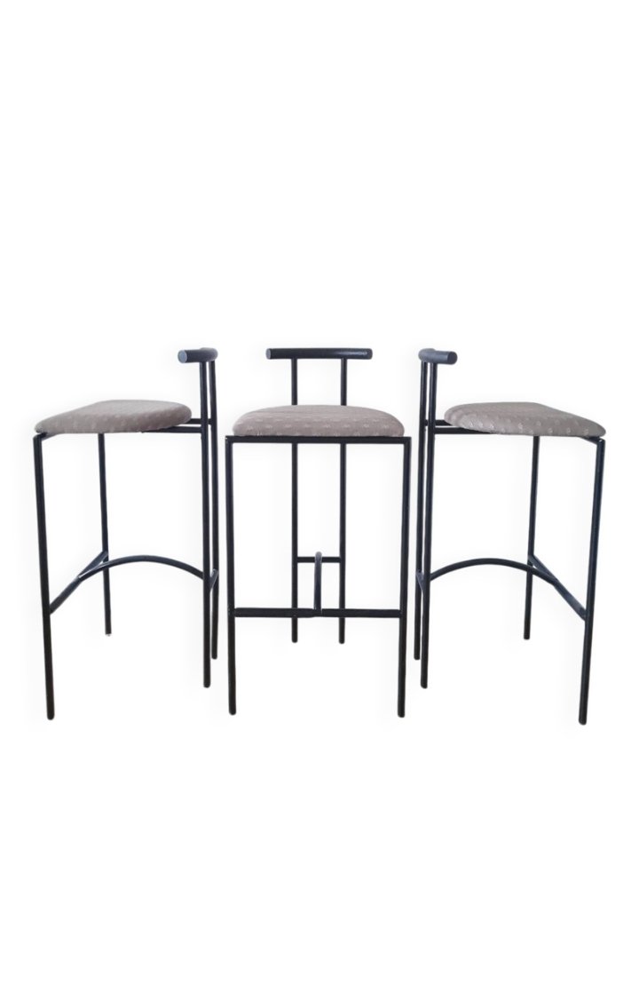 3 x Tokyo bar stool by Rodney Kinsman poyr Bieffeplast | €375