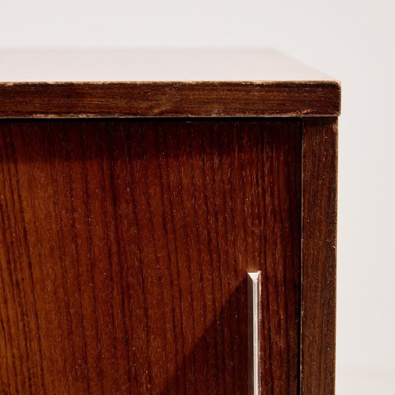 Image 1 of Buffet MK11326 en palissandre, conçu par Trevor Chinn et Ray Leigh pour Gordon Russell.
