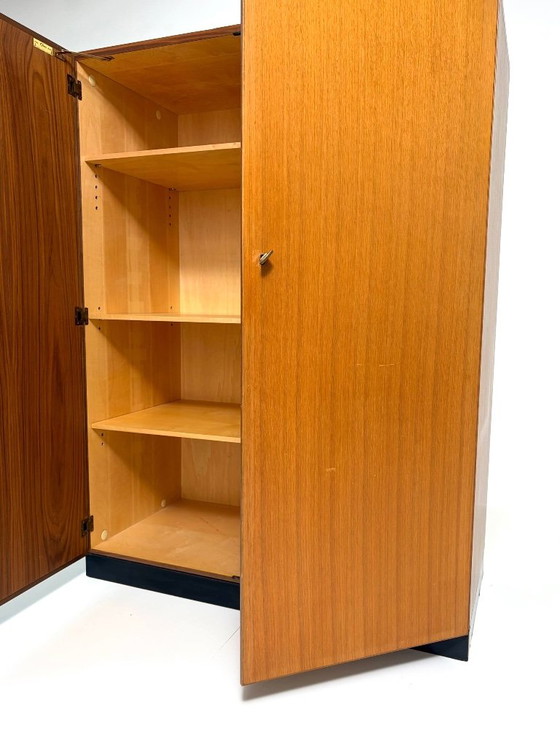 SWISS-FORM Wardrobe – Swiss Mid-Century Design, 1960s – Wall cabinet, Wood (photo 6 of 20)