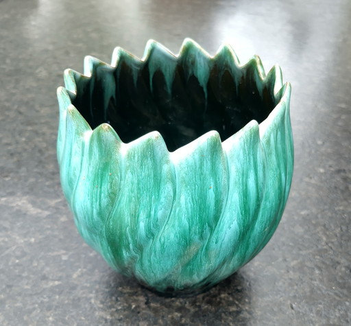 Tulip Vase Blue Mountain Pottery