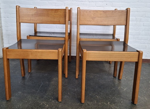 4 sedie Olaio, modello Milano, disegnate da José Espinho nel 1969