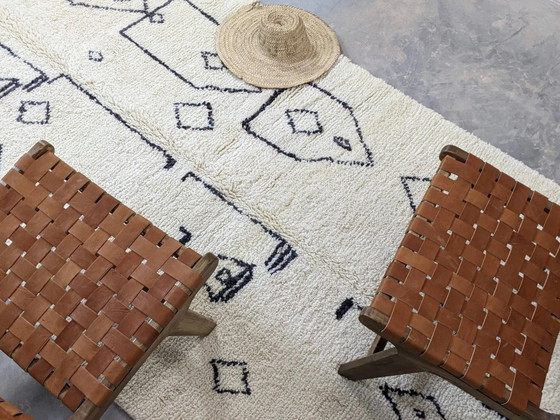 Deux fauteuils marocains en cuir (photo 12 of 12)