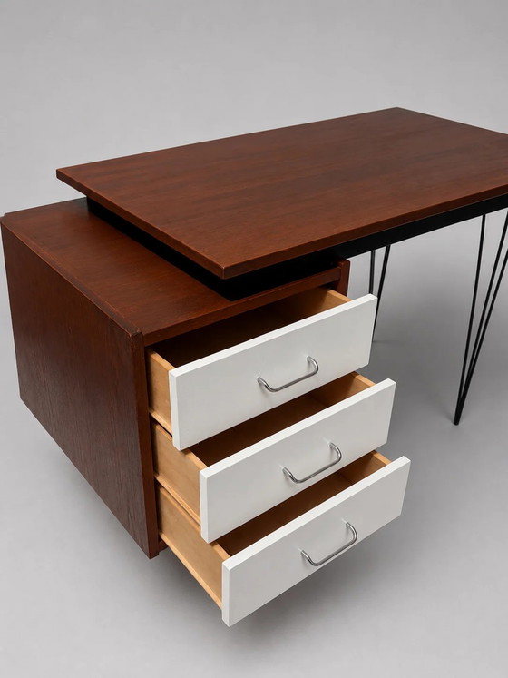 Vintage Tijsseling hairpin desk – Wood, polished steel, Scandinavian (photo 2 of 5)
