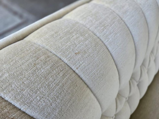 Image 1 of Poltrona/divano vintage beige con frange. SPEDIZIONE GRATUITA